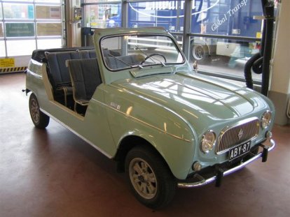 Nevertheless the idea of a drop top Renault 4 appealed to many and lots of